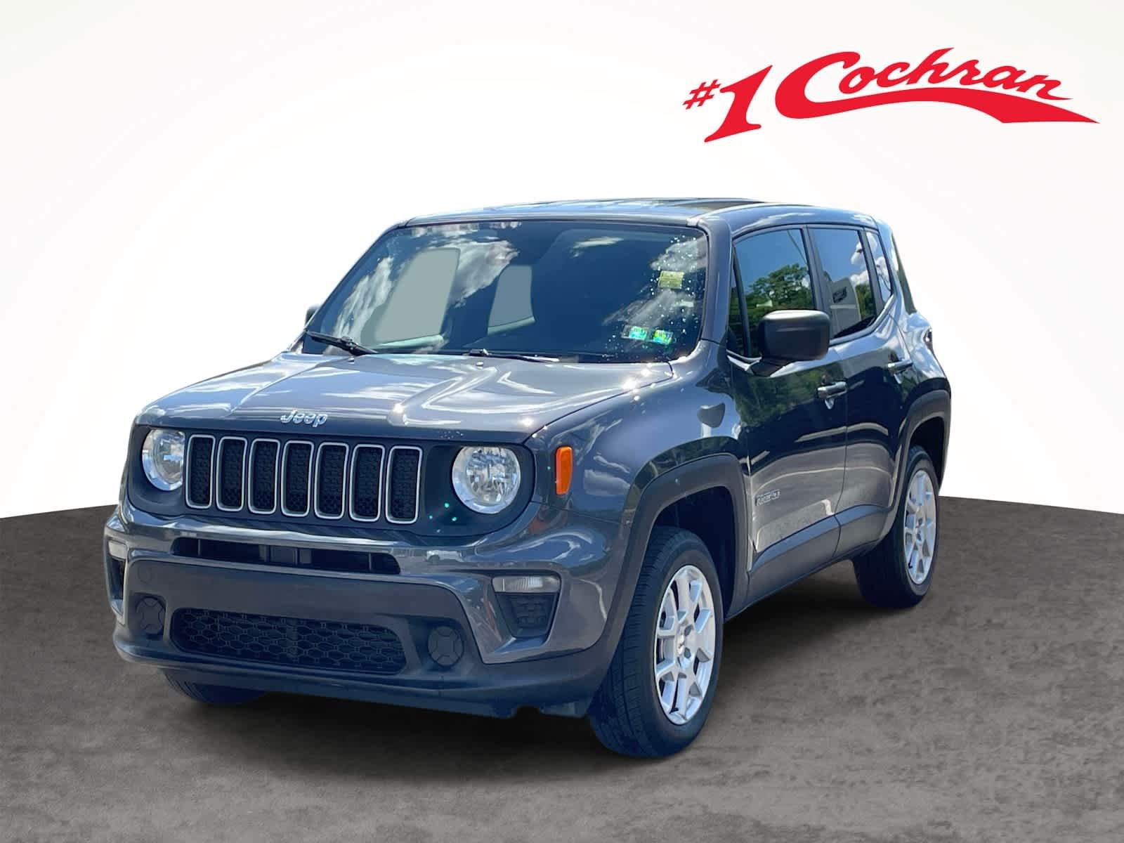 Used 2023 Gry/grey Jeep Latitude image 18