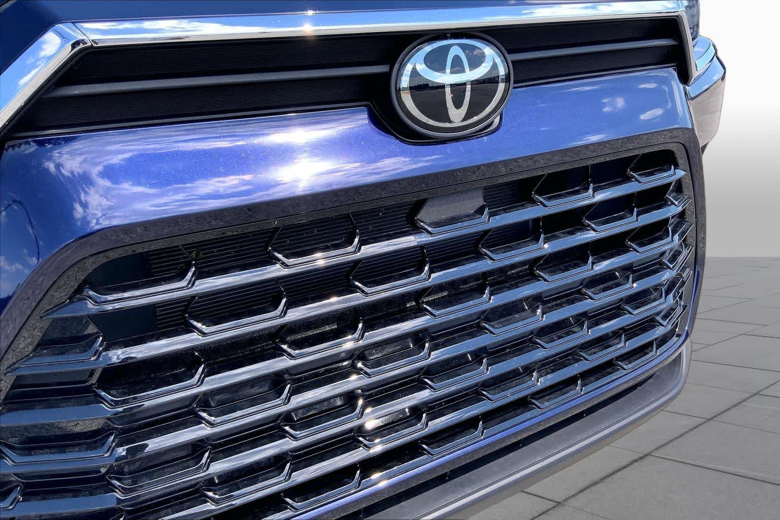 Certified Used 2026 Blueprint Toyota XLE image 29