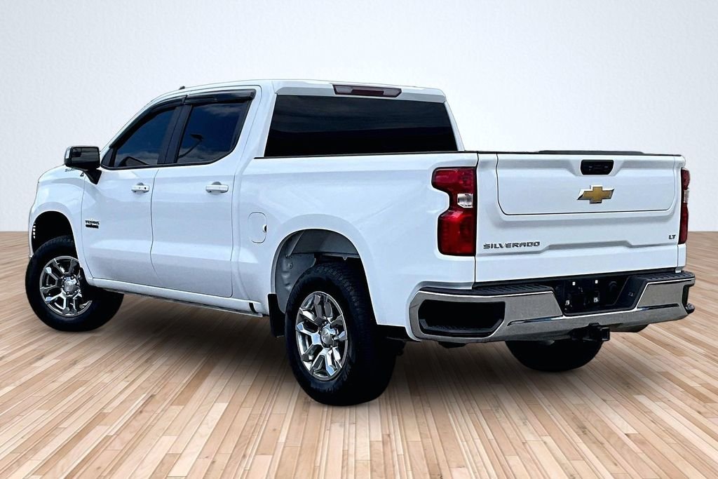 Used 2023 White Chevrolet LT image 10