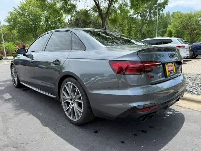 Used 2023 Gray Audi Premium Plus image 4