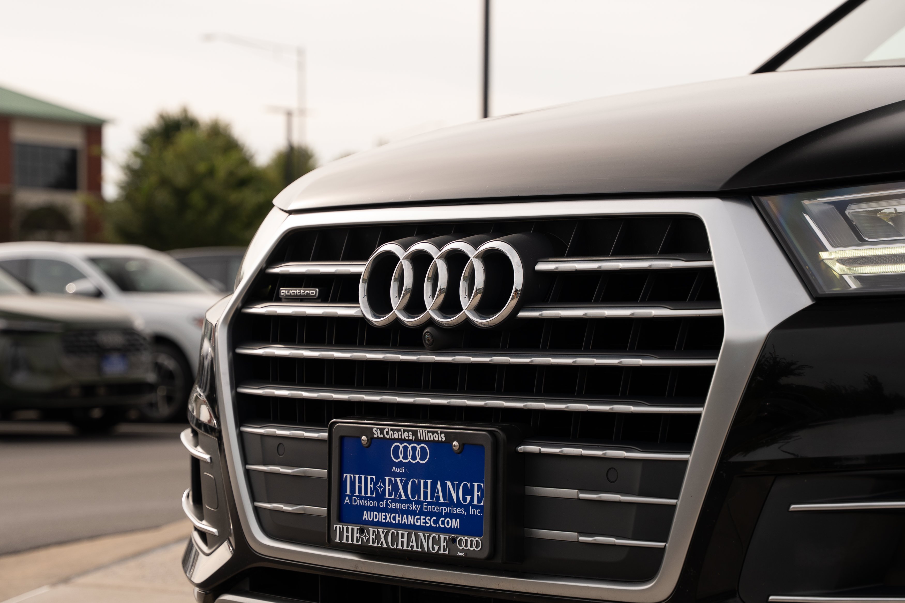 Used 2019 Night Black Audi Premium Plus image 35