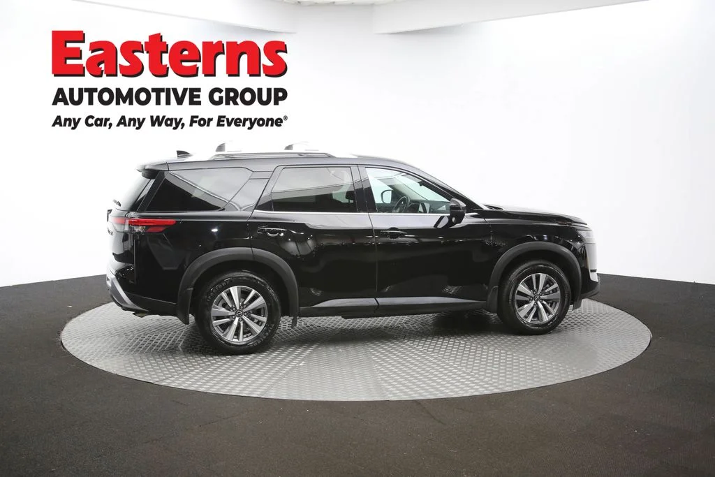 Used 2023 Black Nissan SL image 43