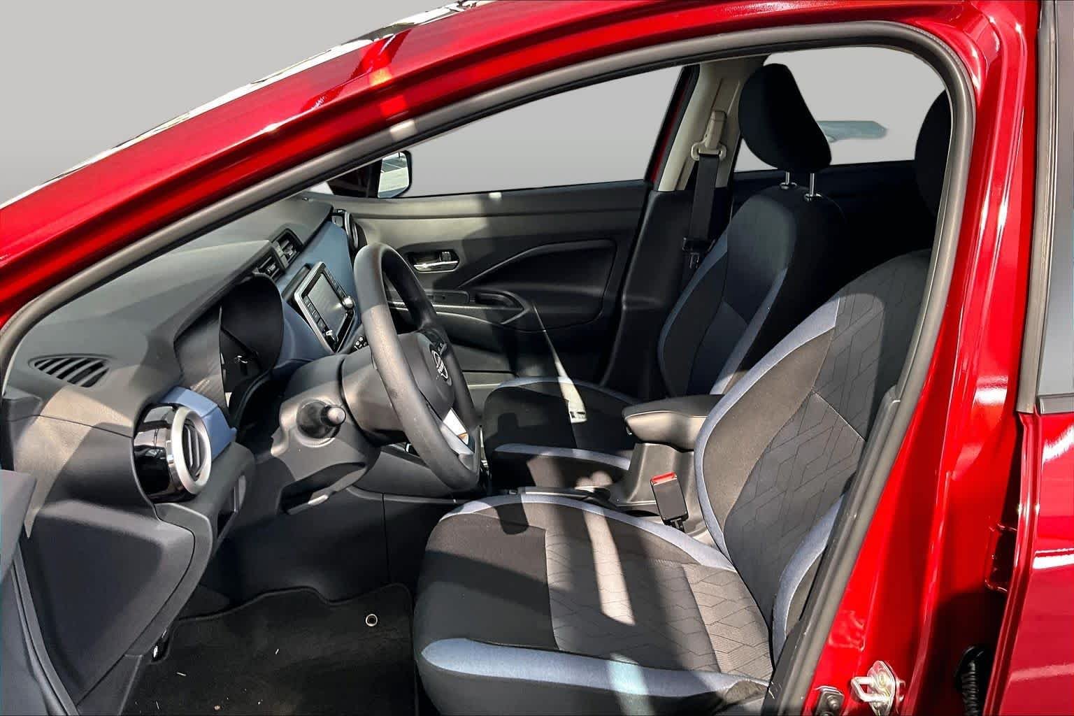 Certified Pre-Owned 2025 Nissan Versa SV