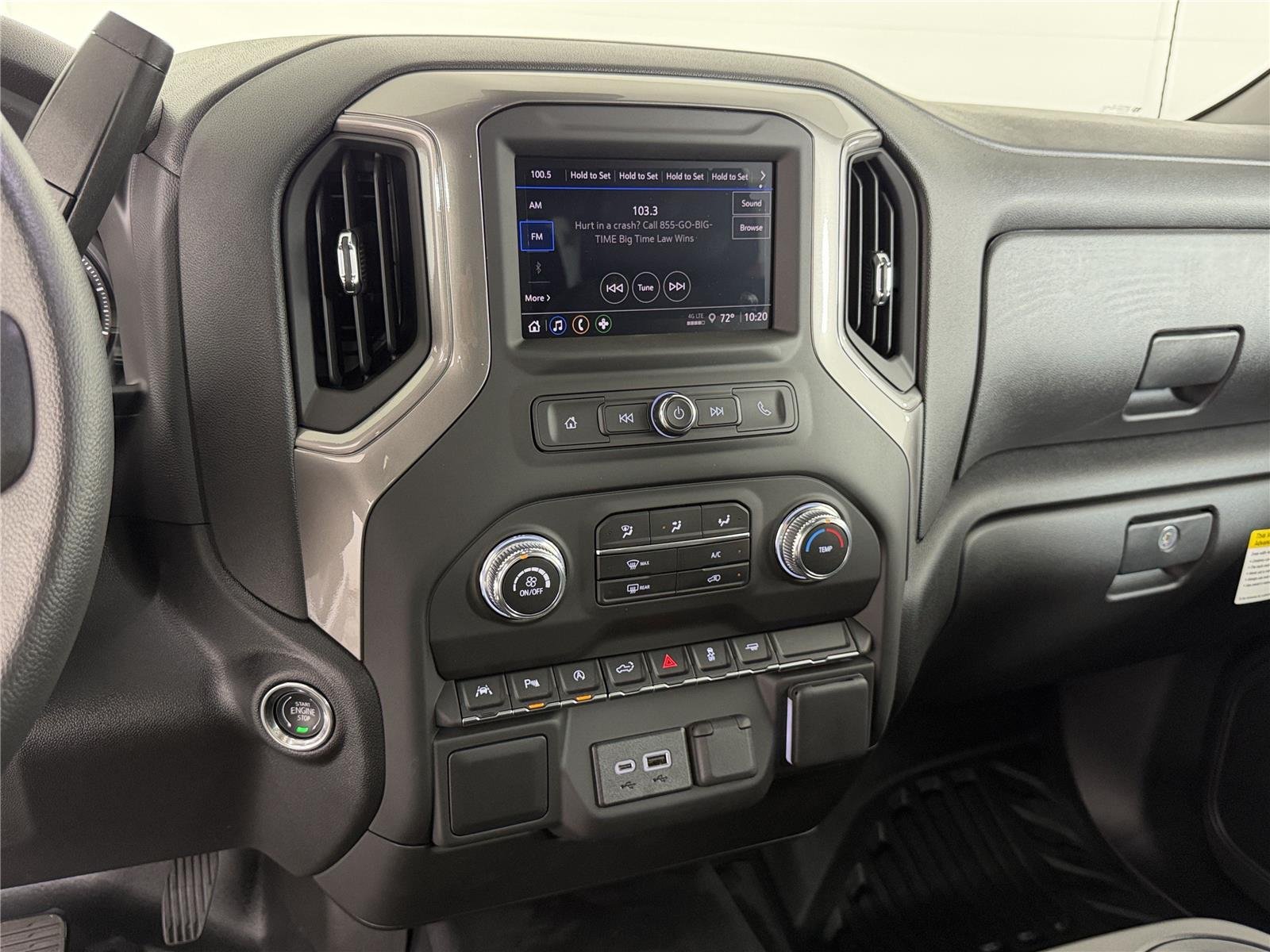 New 2026 Summit White GMC Pro image 25