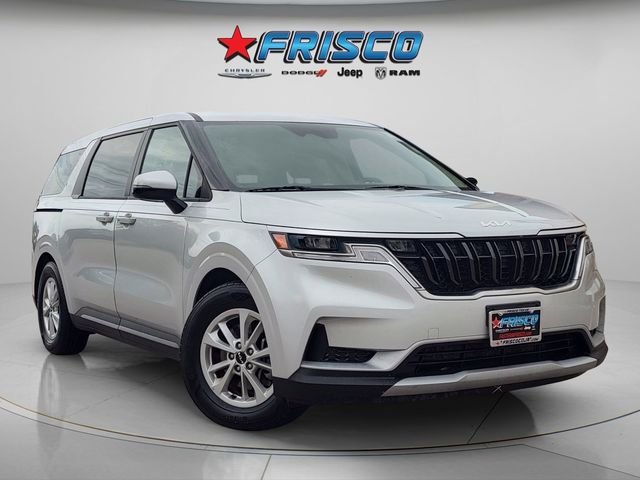 2023 Kia Sedona LX Seat Pkg's photo