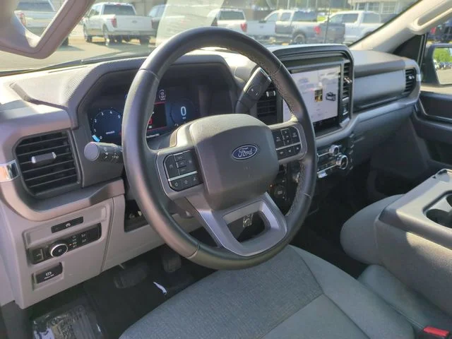 Used 2025 White Ford XLT image 15