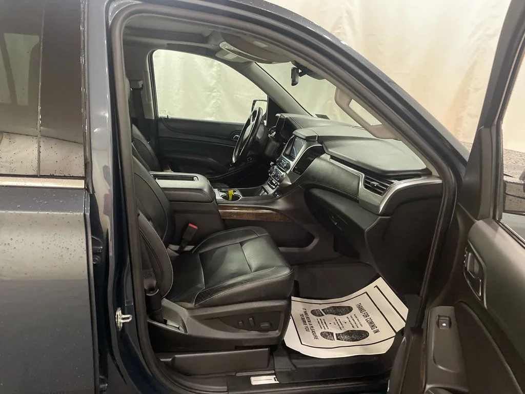 Used 2020 Shadow Gray Metallic Chevrolet LT image 26