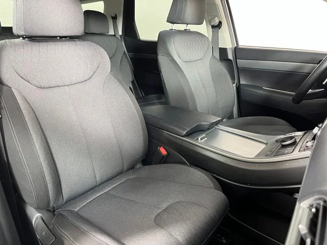 Used 2022 Gray Hyundai SEL image 46