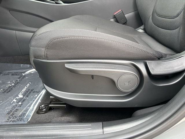 New 2026 Hampton Gray Hyundai SE image 13