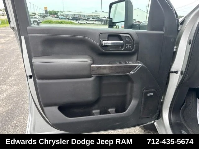 Used 2020 Silver Chevrolet LTZ image 14