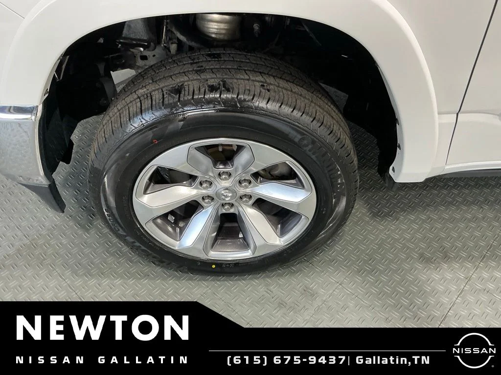 Used 2020 Bright White Clearcoat Ram Limited image 63