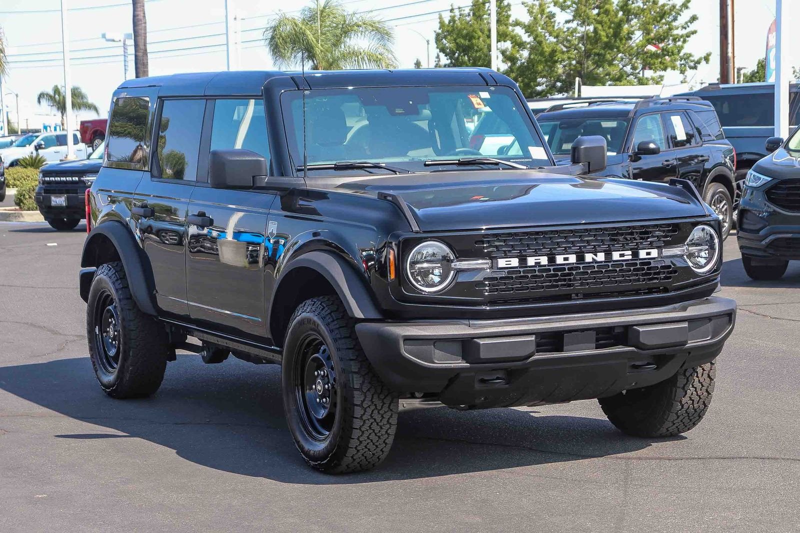 Used 2026 Shadow Black Ford Big Bend image 3