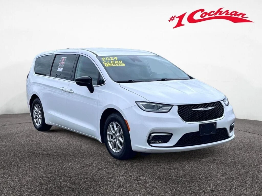 2024 Chrysler Pacifica Touring L