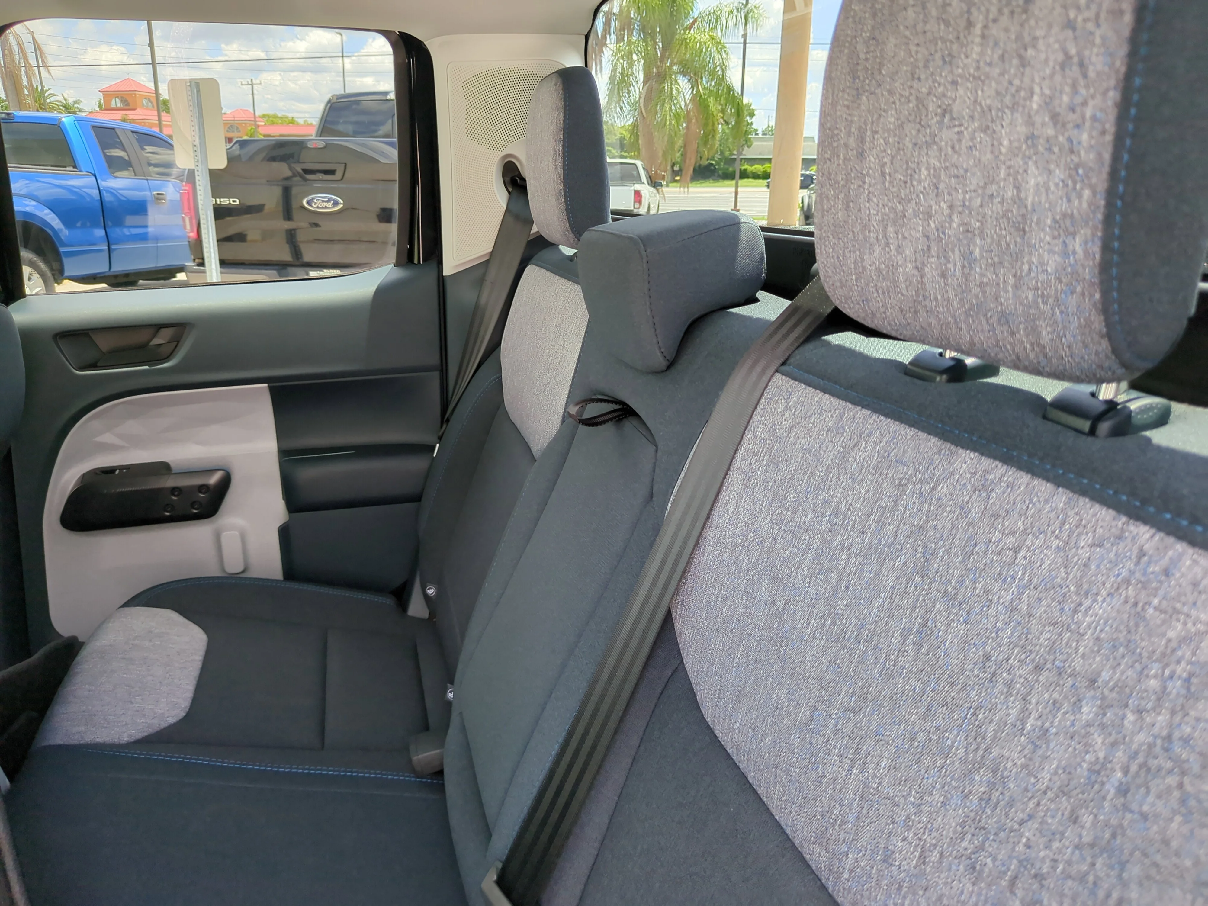 2025 Ford Maverick XLT - Photo 17