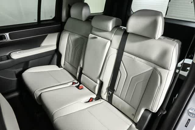 New 2026 Atlantis Blue Hyundai SEL FWD image 63