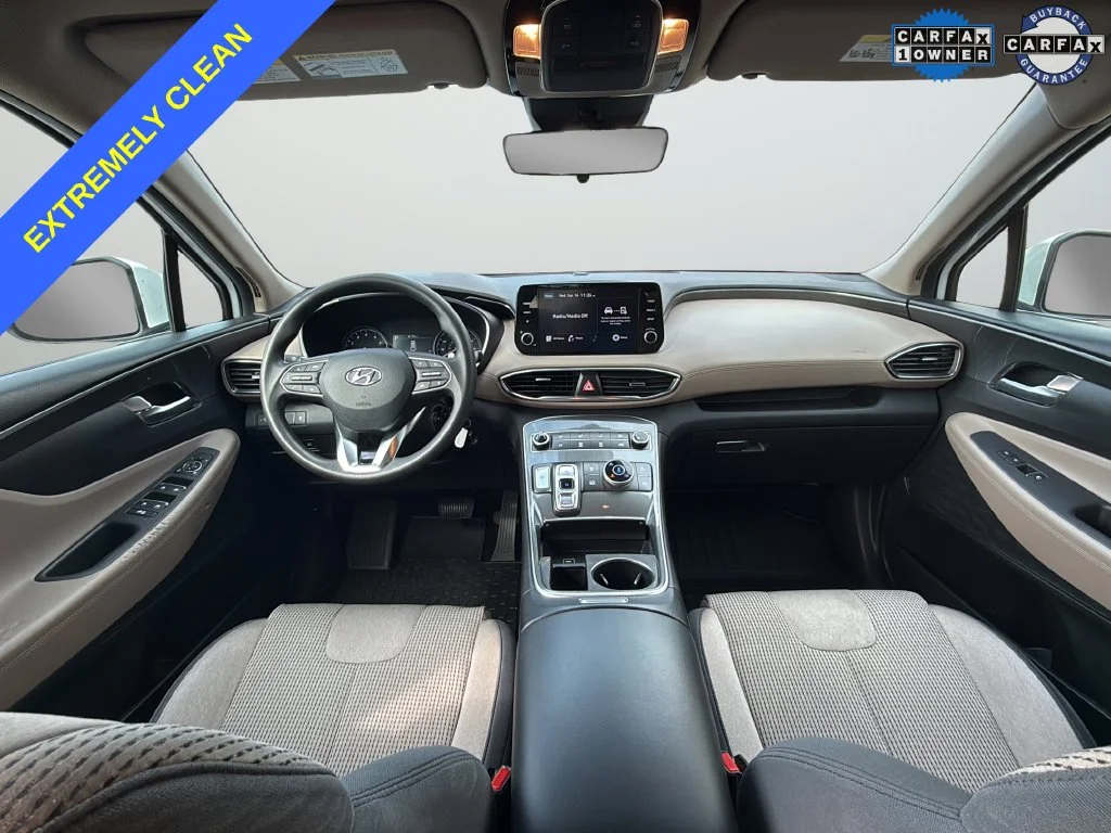 Used 2023 White Hyundai SE image 11
