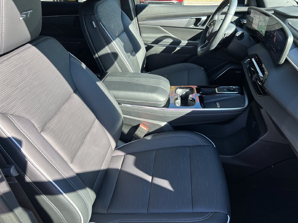 2026 Buick Enclave Sport Touring - Photo 37