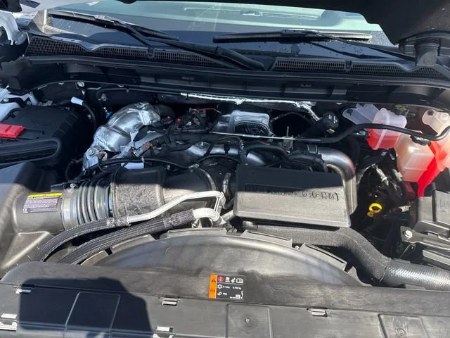 New 2026 Summit White GMC AT4 image 25