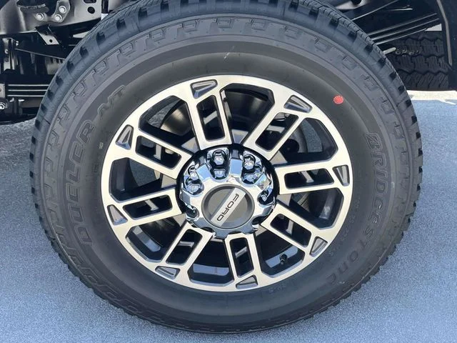New 2026 White Ford Platinum image 7