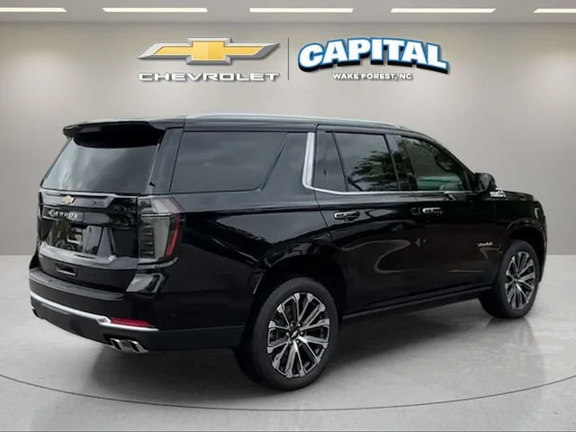 Used 2025 Black Chevrolet High Country image 5
