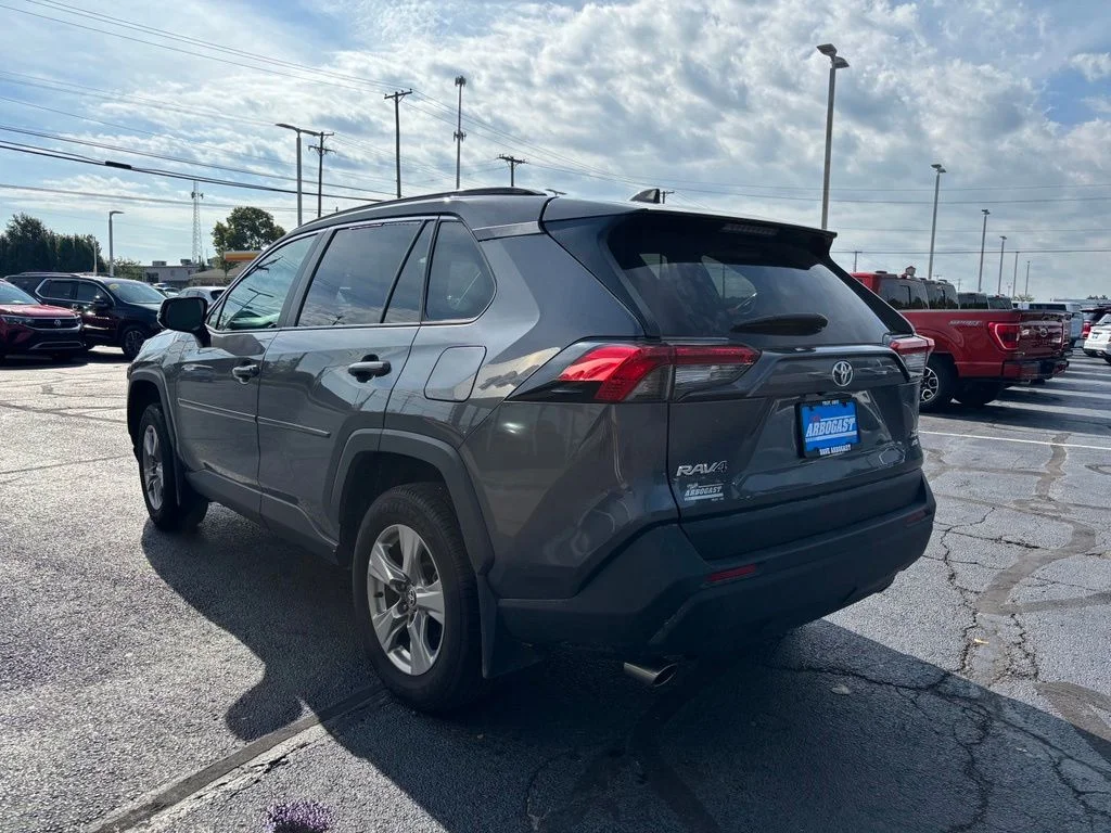 Used 2025 Gray Toyota XLE image 7