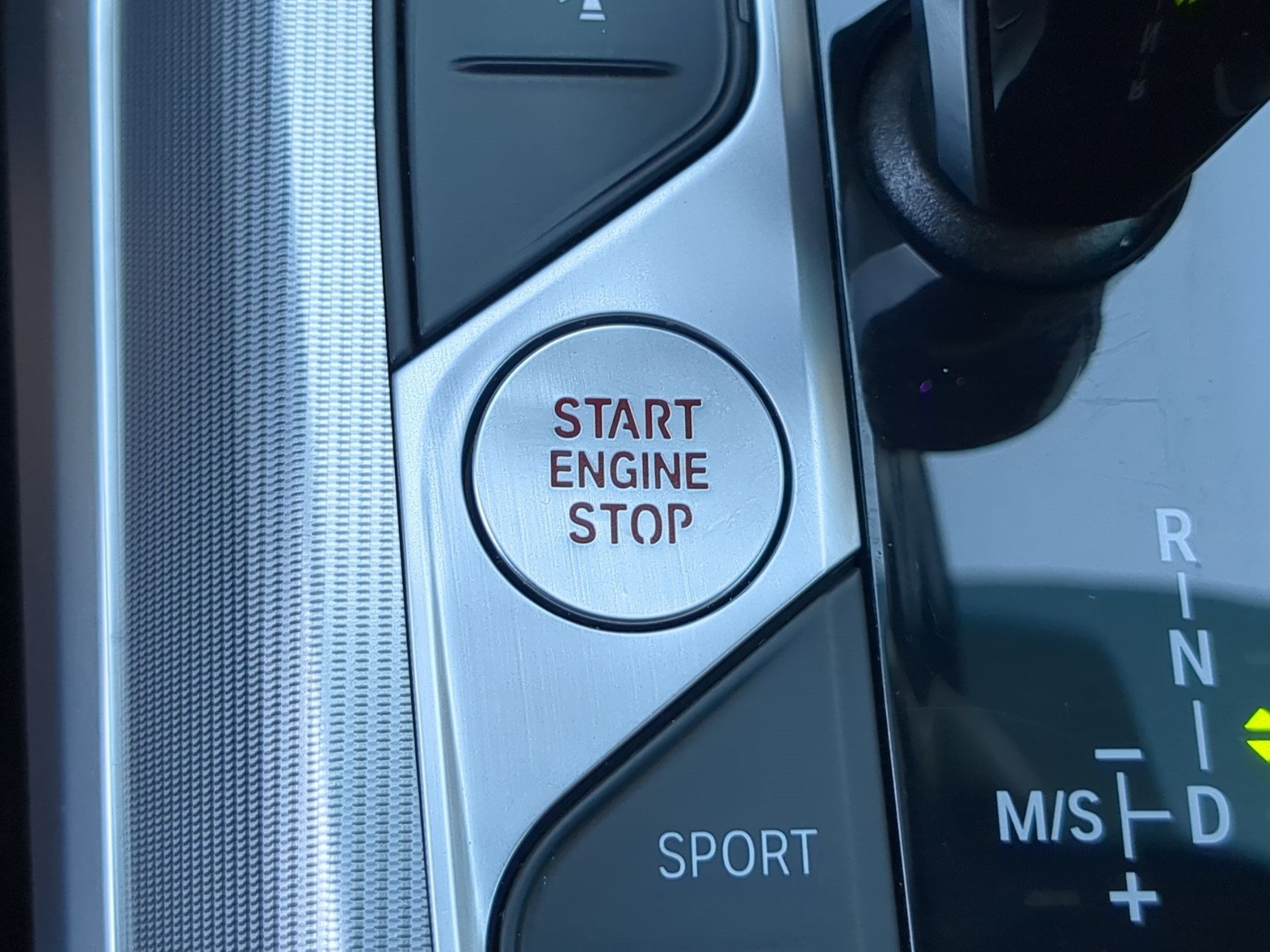 Used 2022 Alpine White BMW M340i xDrive image 21