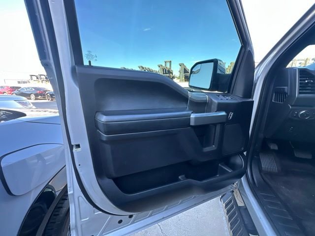 Used 2017 Silver Ford XLT image 10