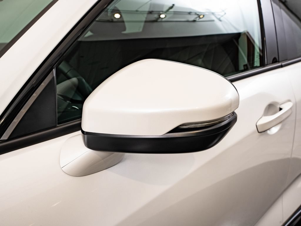 New 2026 Platinum White Pearl Acura AWD image 16