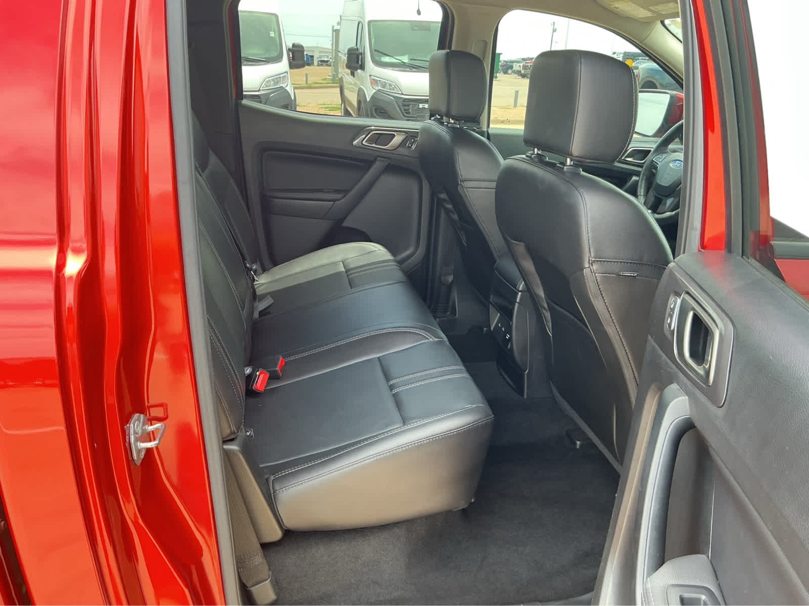 Used 2022 Hot Pepper Red Metallic Tinted Clearcoat Ford LARIAT image 17