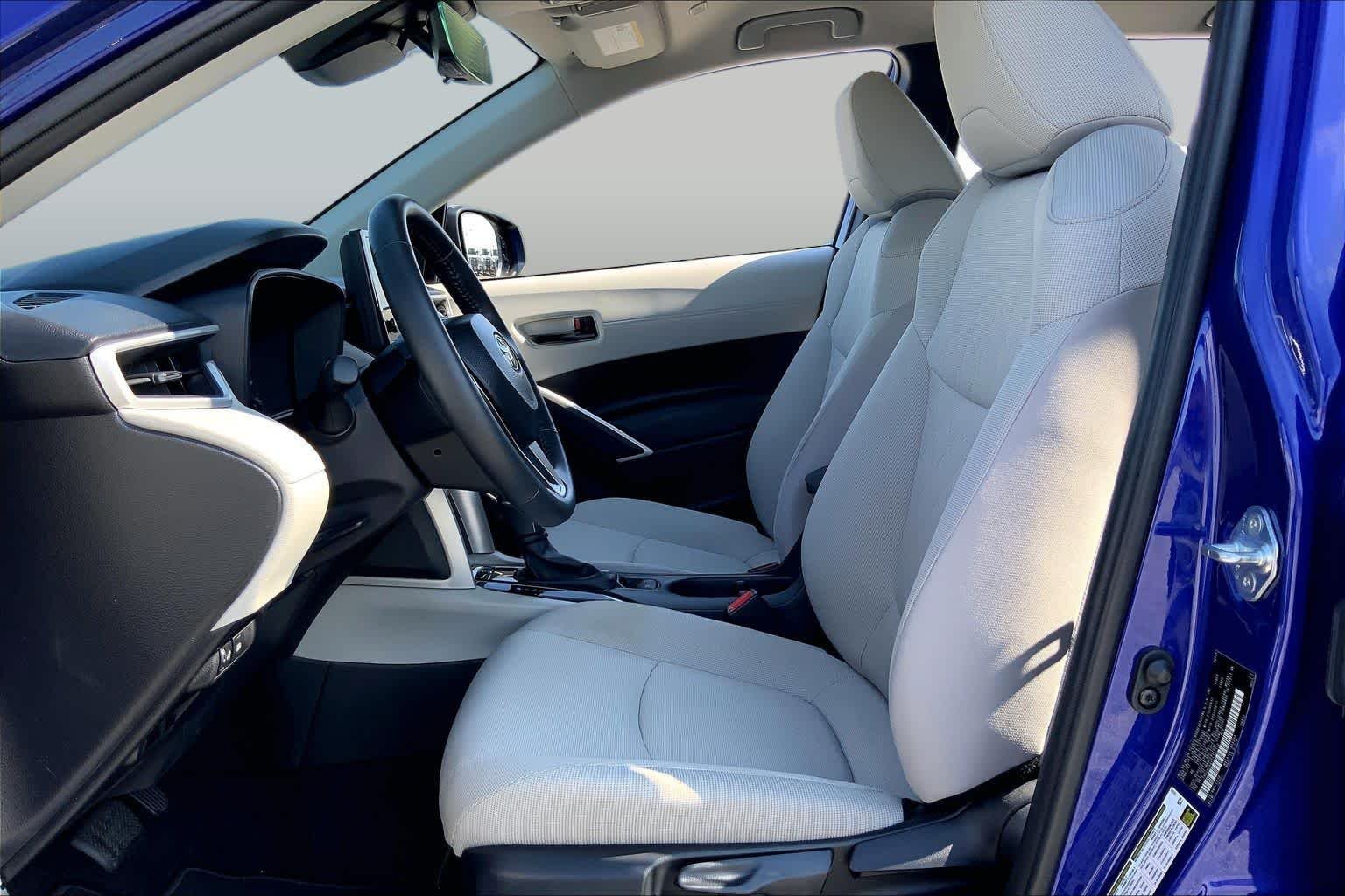 Certified Used 2025 Blue Crush Metallic Toyota LE image 8