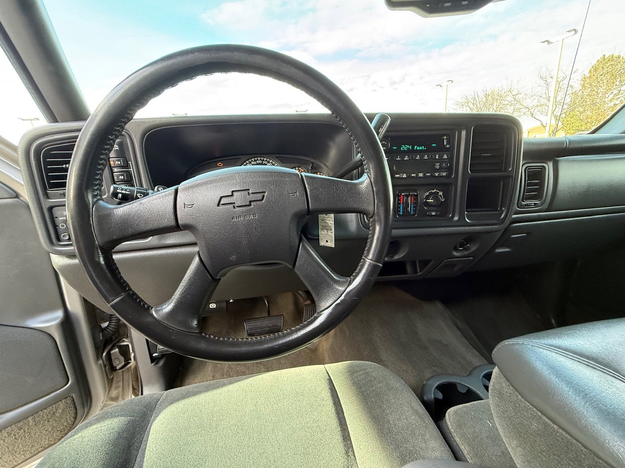 2003 Chevrolet Silverado 2500HD LS - Photo 12