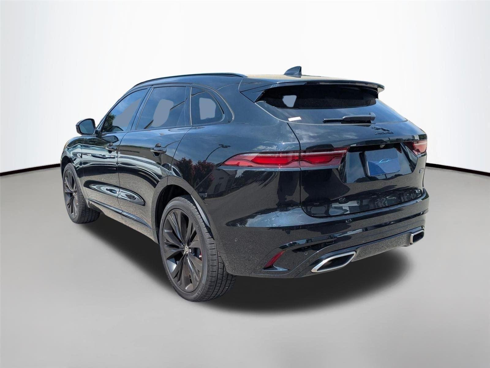 New 2026 Santorini Black Jaguar R-Dynamic S image 7