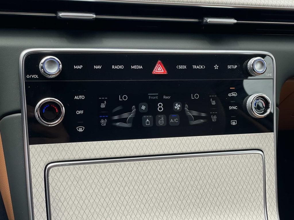 2026 GENESIS GV80 Advanced - Photo 17