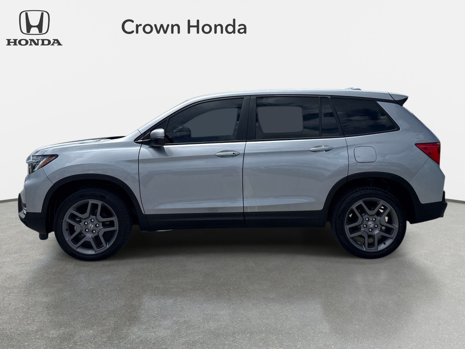 Used 2023 Lunar Silver Metallic Honda EX-L image 2