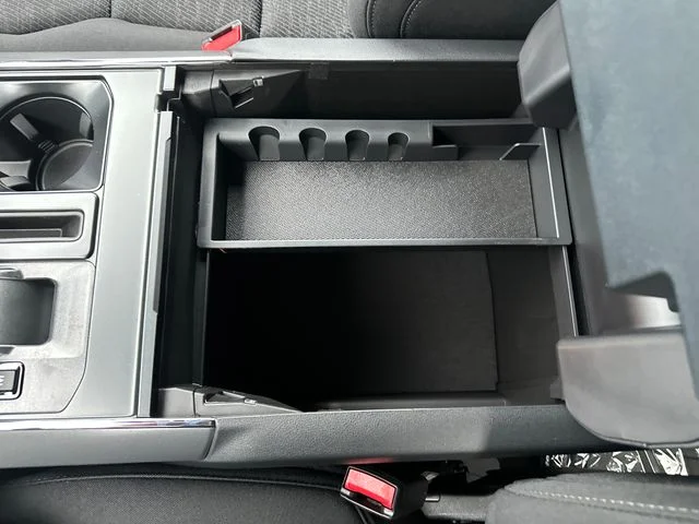New 2026 Carbonized Gray Metallic Ford XLT image 26
