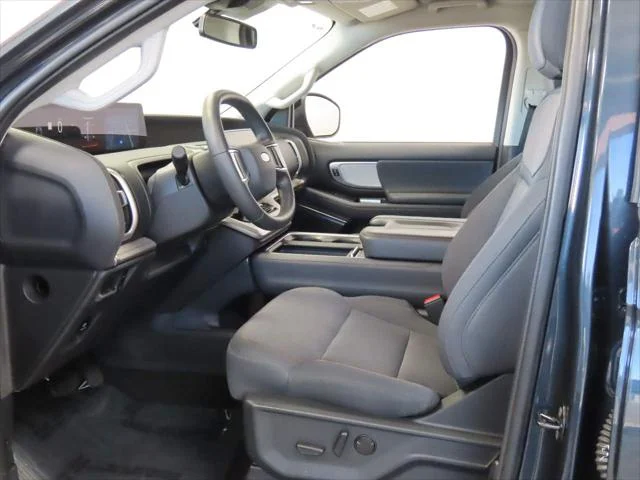 2025 Ford Expedition Active - Photo 14