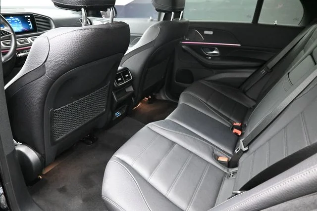 Used 2024  Mercedes-Benz GLE 580 image 19