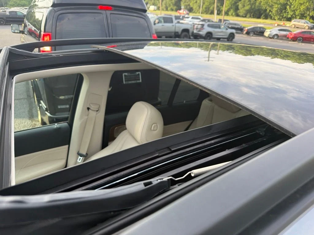 Used 2022 Gray Mercedes-Benz GLE 350 image 9