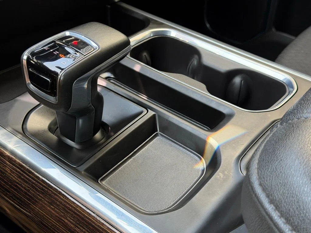Used 2025 Gray GMC Elevation image 15