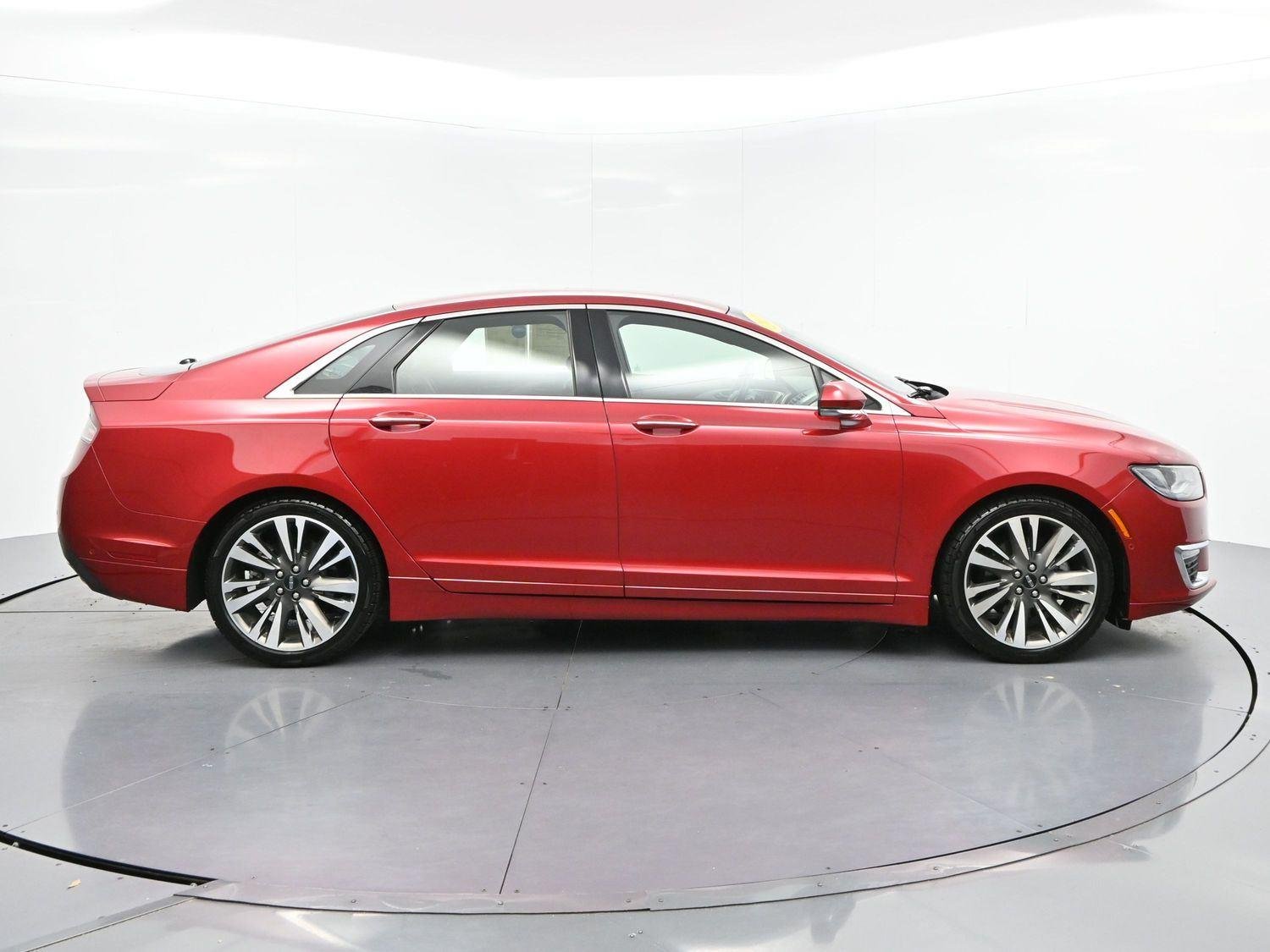 Used 2020 Red Carpet Metallic Tinted Clearcoat Lincoln Reserve image 8