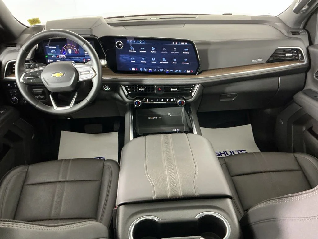 Used 2026 Red Chevrolet High Country image 22