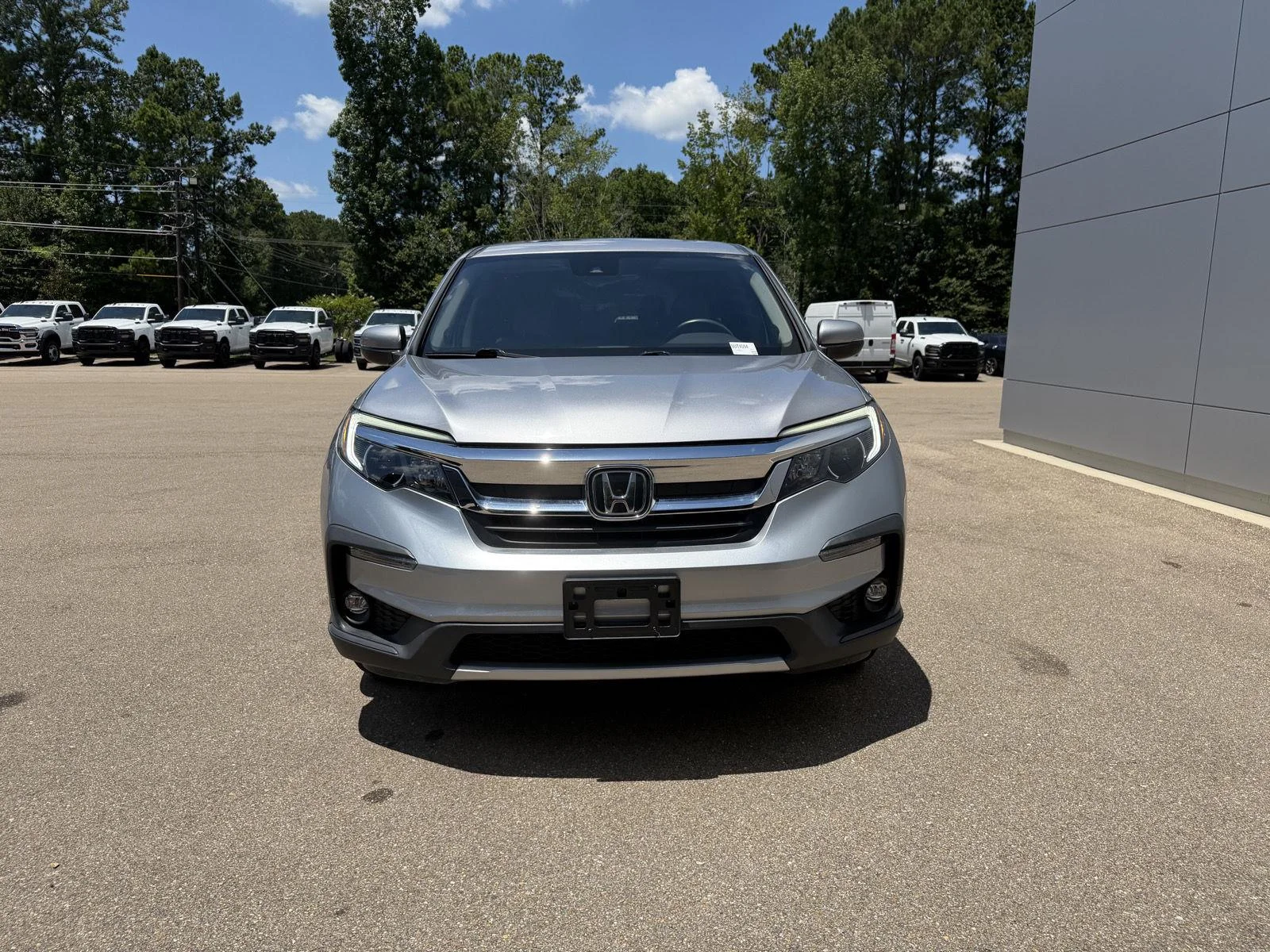 Used 2022 Lunar Silver Metallic Honda EX-L image 2