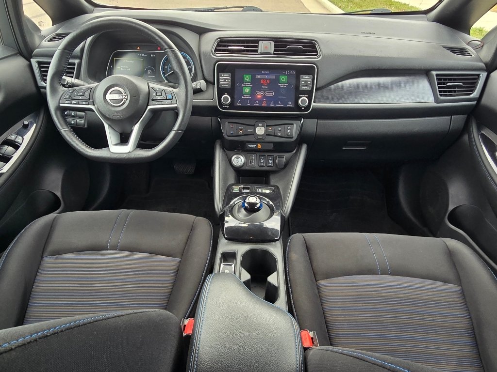 Used 2024 Brilliant Silver Metallic Nissan SV PLUS image 27