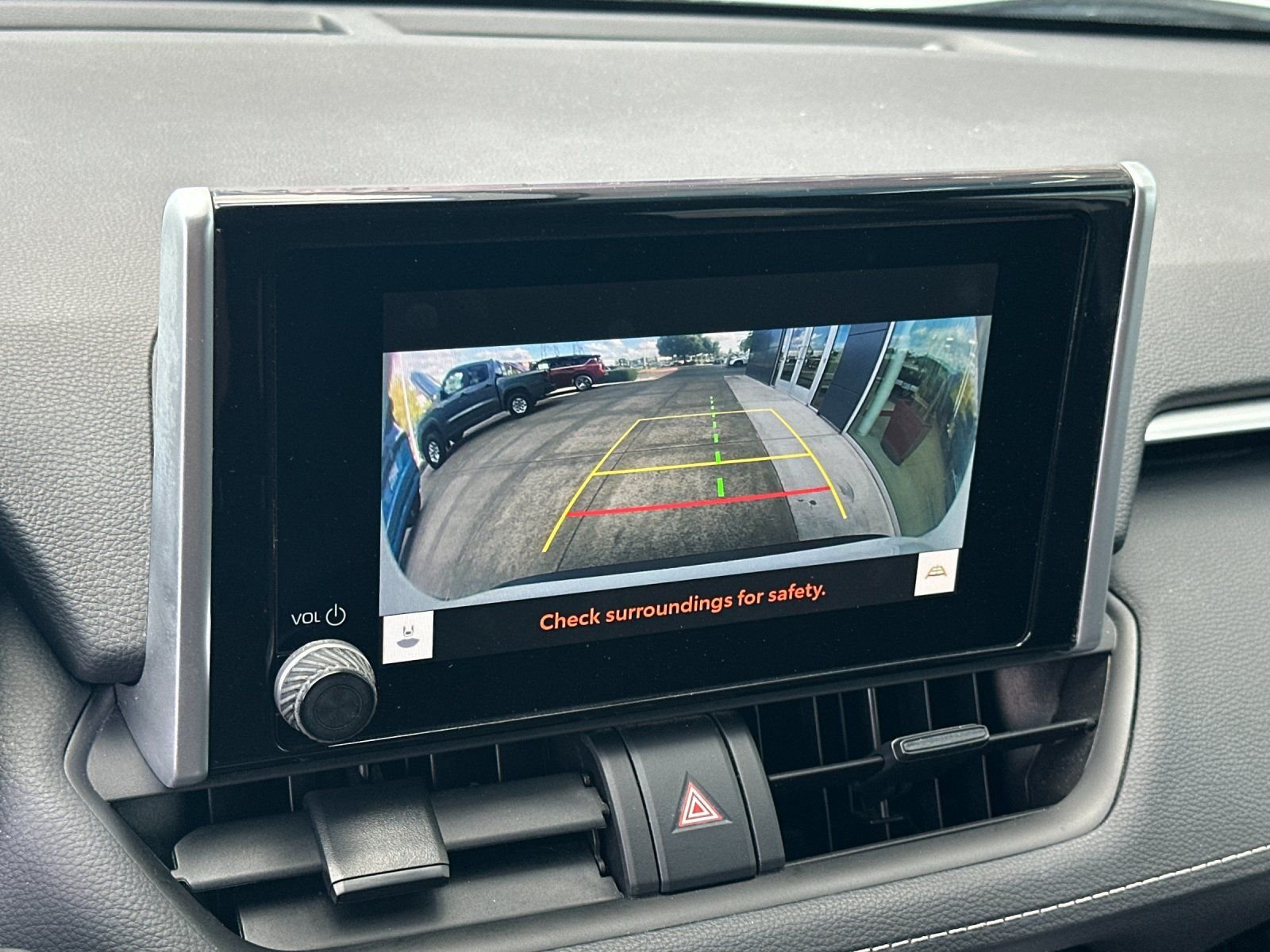Used 2023 Ice Toyota LE image 18