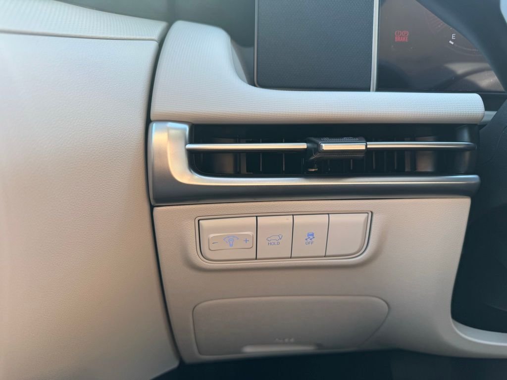 New 2026 Gray Hyundai SEL AWD image 20