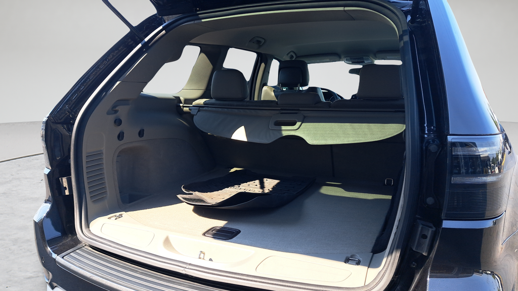 Used 2013 Black Jeep Altitude image 18