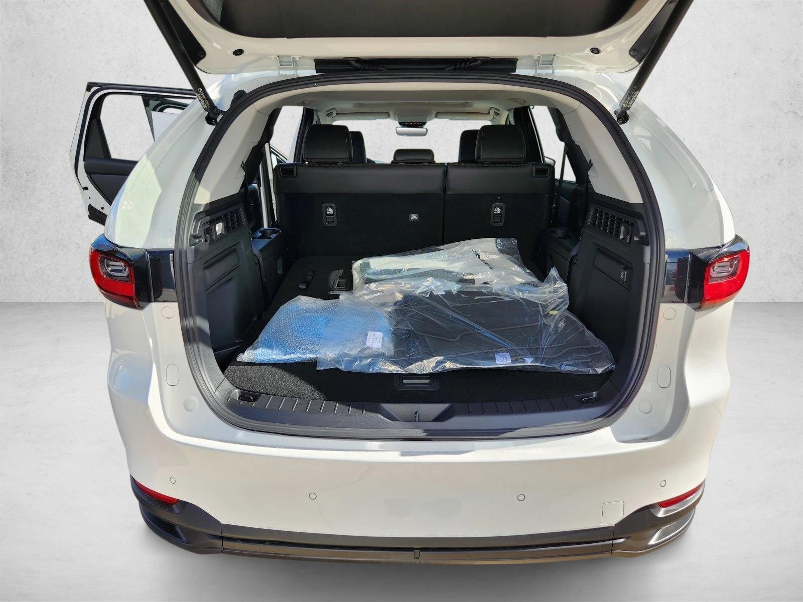 New 2026 Rhodium White Premium Mazda Preferred AWD image 15