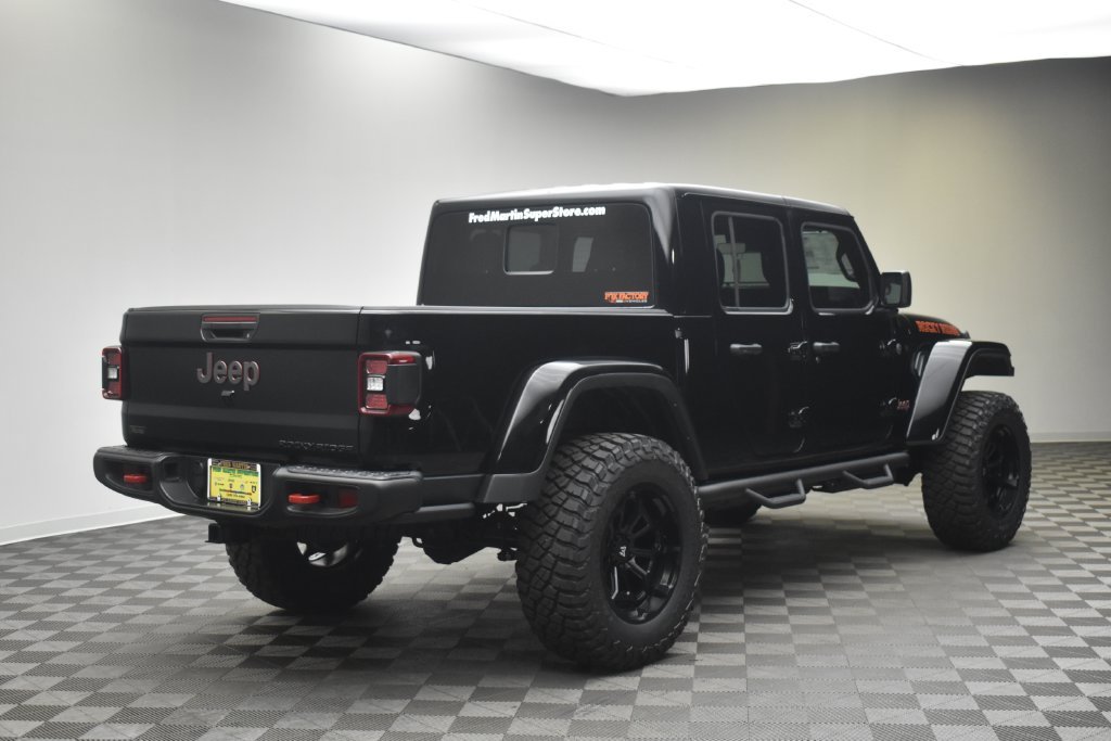 New 2026 Black Clear-Coat Exterior Paint Jeep Rubicon image 6