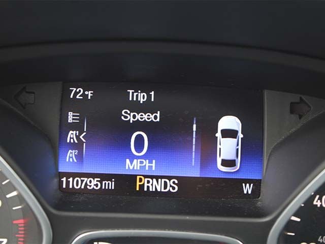 Used 2017 Magnetic Ford SE image 9