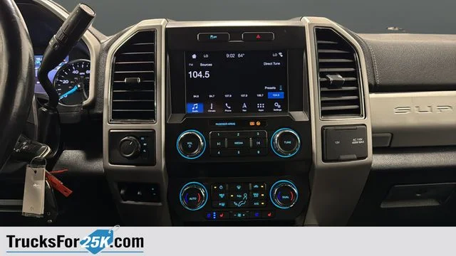 Used 2019 Ingot Silver Ford Lariat image 13